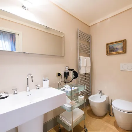 호텔 N.15 Santori Luxury 3*
